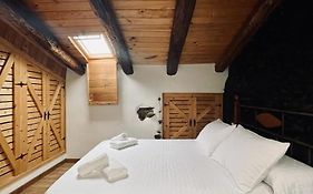 La Casa Del Castano